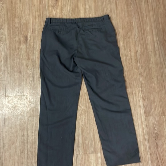 Calvin Klein 34x30 83% polyester 17% Rayon grey - Picture 2 of 2